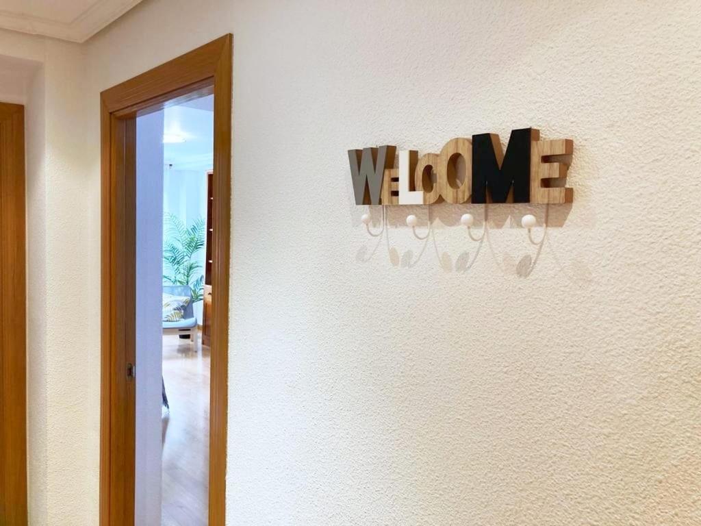 Apartamento Grande, 2 Dormitorios, Garaje Gratis Madrid Exterior foto